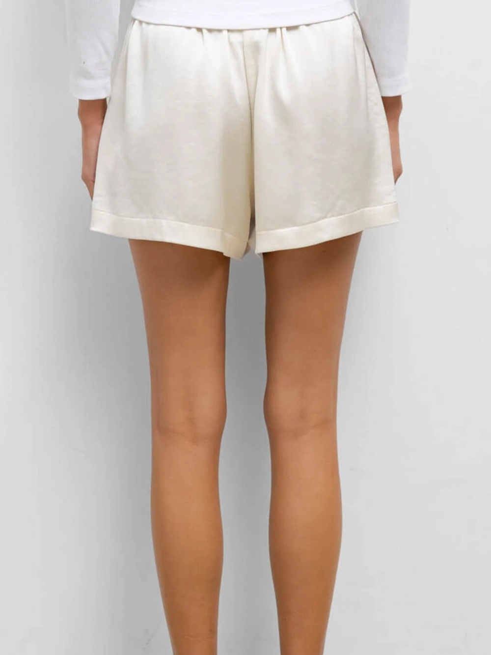 Leset Barb Boxer Shorts in Crème - Picture 2 of 6